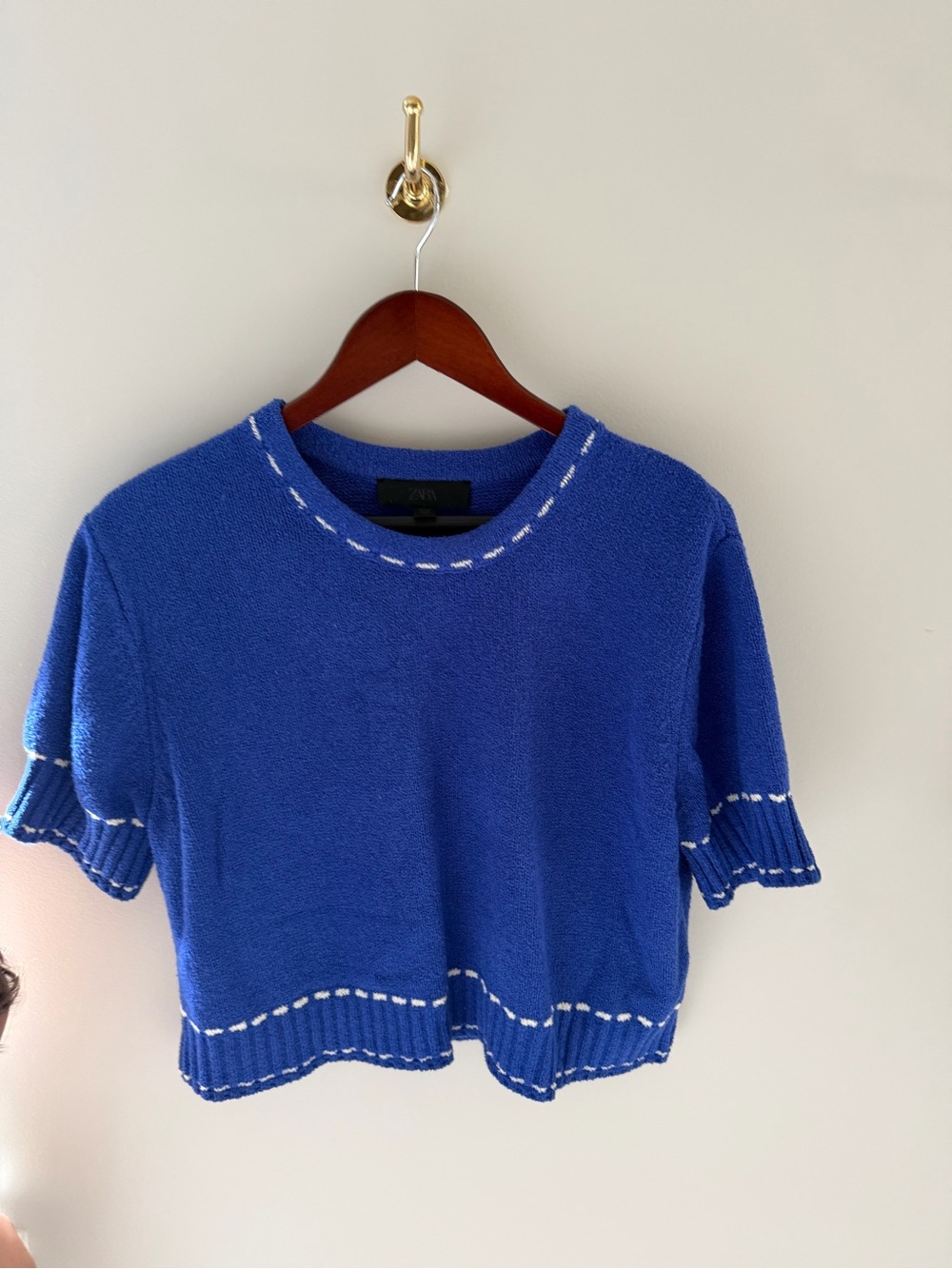 Zara Blue Short-Sleeve Knit Top with Contrast Stitching
